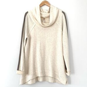 Free People Cocoon Cowl Neck Pullover Oatmeal Gray sz L Relaxed Fit Boho Beach